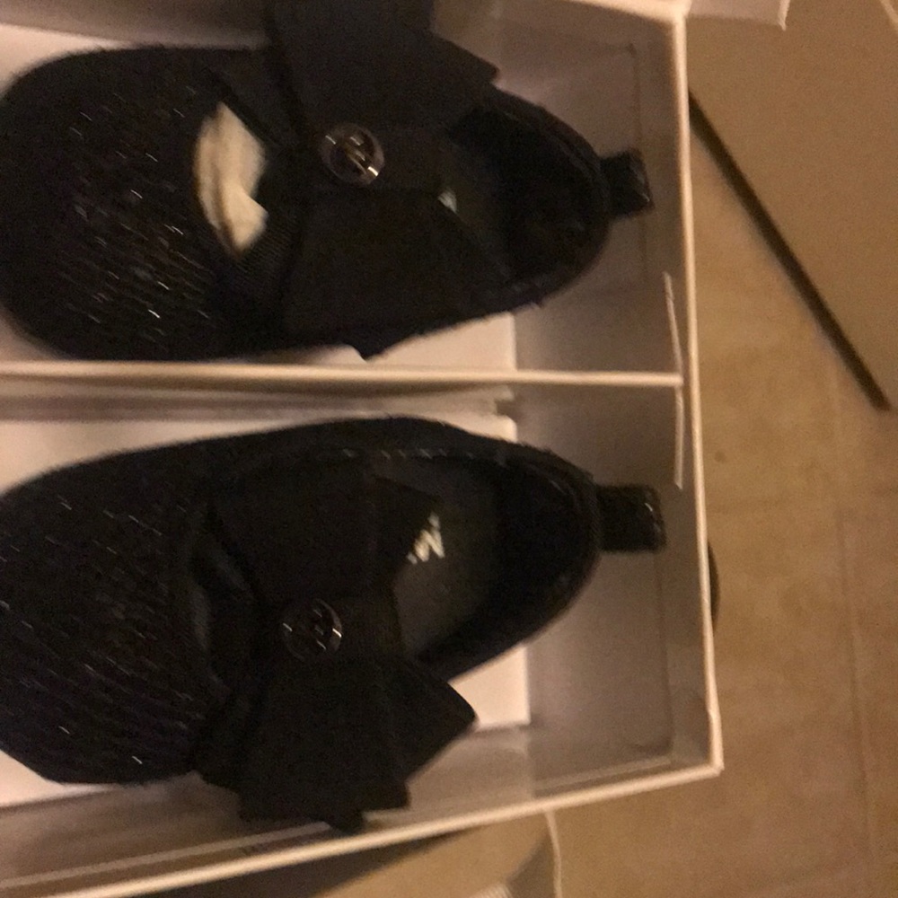 Michael kors  size 2  two pairs original 50.00